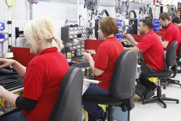 How manufacturers are increasing profits by £500,000 a year &raquo; PP overcome growth barriers blog 2017 1 1000x400 1 &raquo; PP Control & Automation