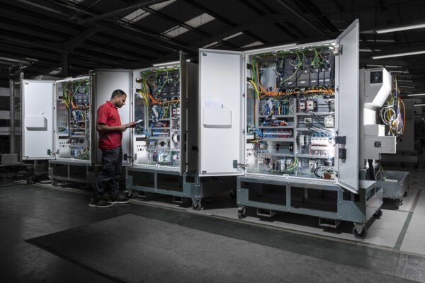 Niggling Critters &raquo; 2019 11 PP Electronic Cont Panels 2 2000px &raquo; PP Control & Automation